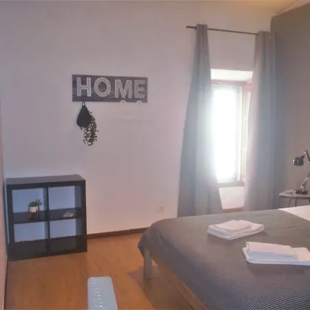 Casa D'alagoa Hostel