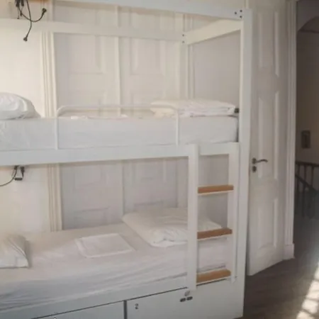 Casa D'alagoa Hostel