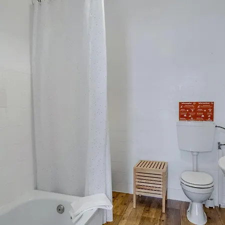 Casa D'alagoa Hostel *